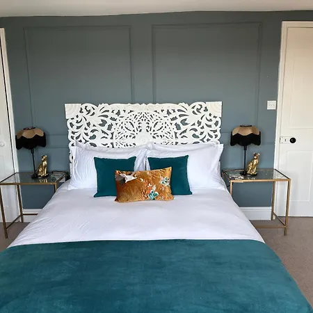 Harbour Views, Private Bathroom, Iconic Cliftonwood Bristol
